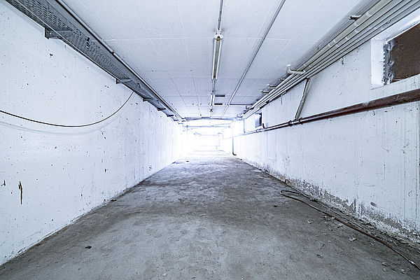 Z-K.001 - Lagerfläche mit Tageslicht / L-Form